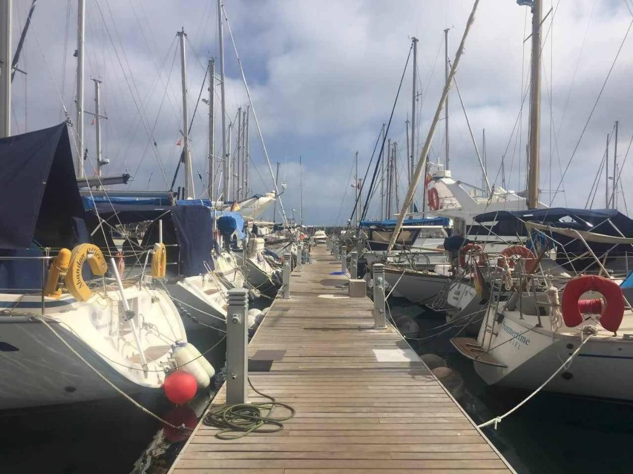 Precioso Yate En El Centro Del Puerto De Mogan Ξενοδοχείο Εξωτερικό φωτογραφία