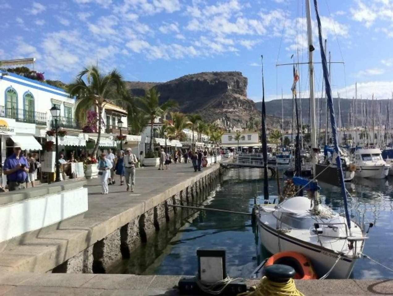 Precioso Yate En El Centro Del Puerto De Mogan Ξενοδοχείο Εξωτερικό φωτογραφία